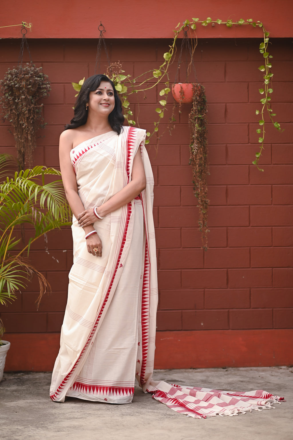 Nira • Dhaniakhali • Cotton