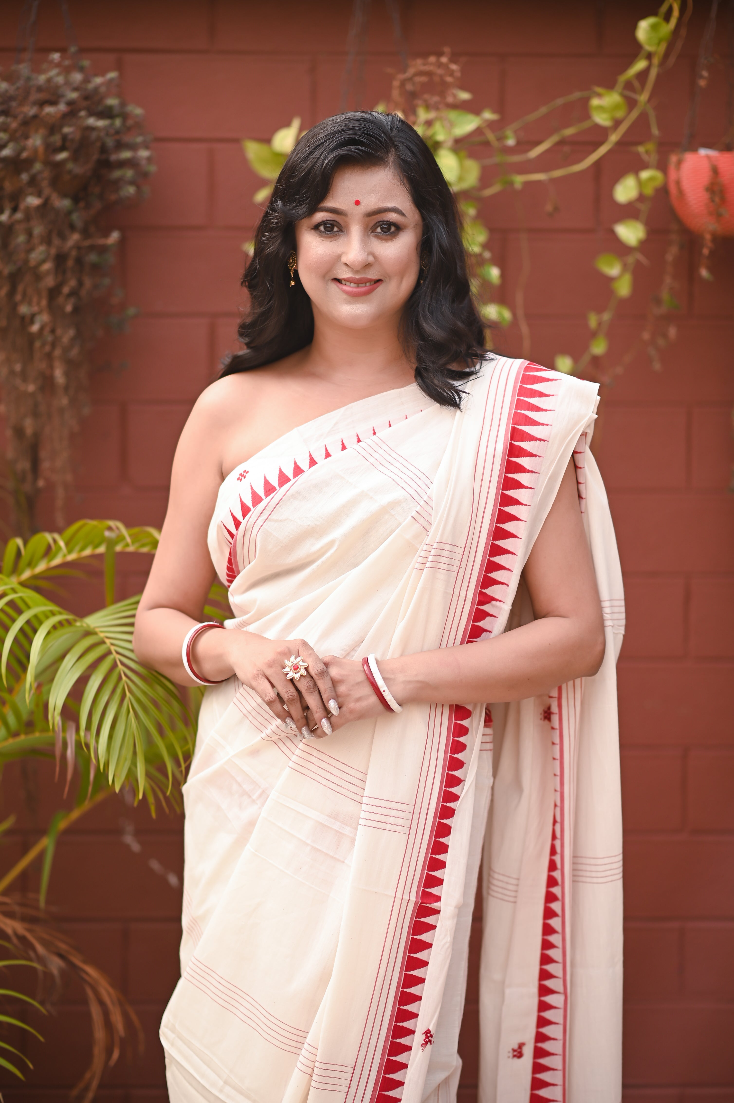 Nira • Dhaniakhali • Cotton