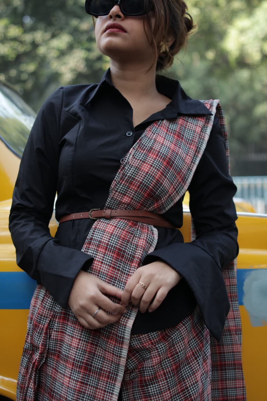 Gaamcha • Phulia • Cotton--Crimson Braid -Crimson Braid 