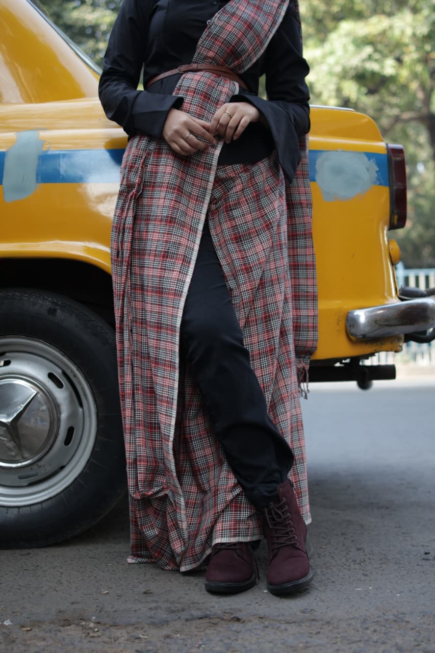 Gaamcha • Phulia • Cotton--Crimson Braid -Crimson Braid 