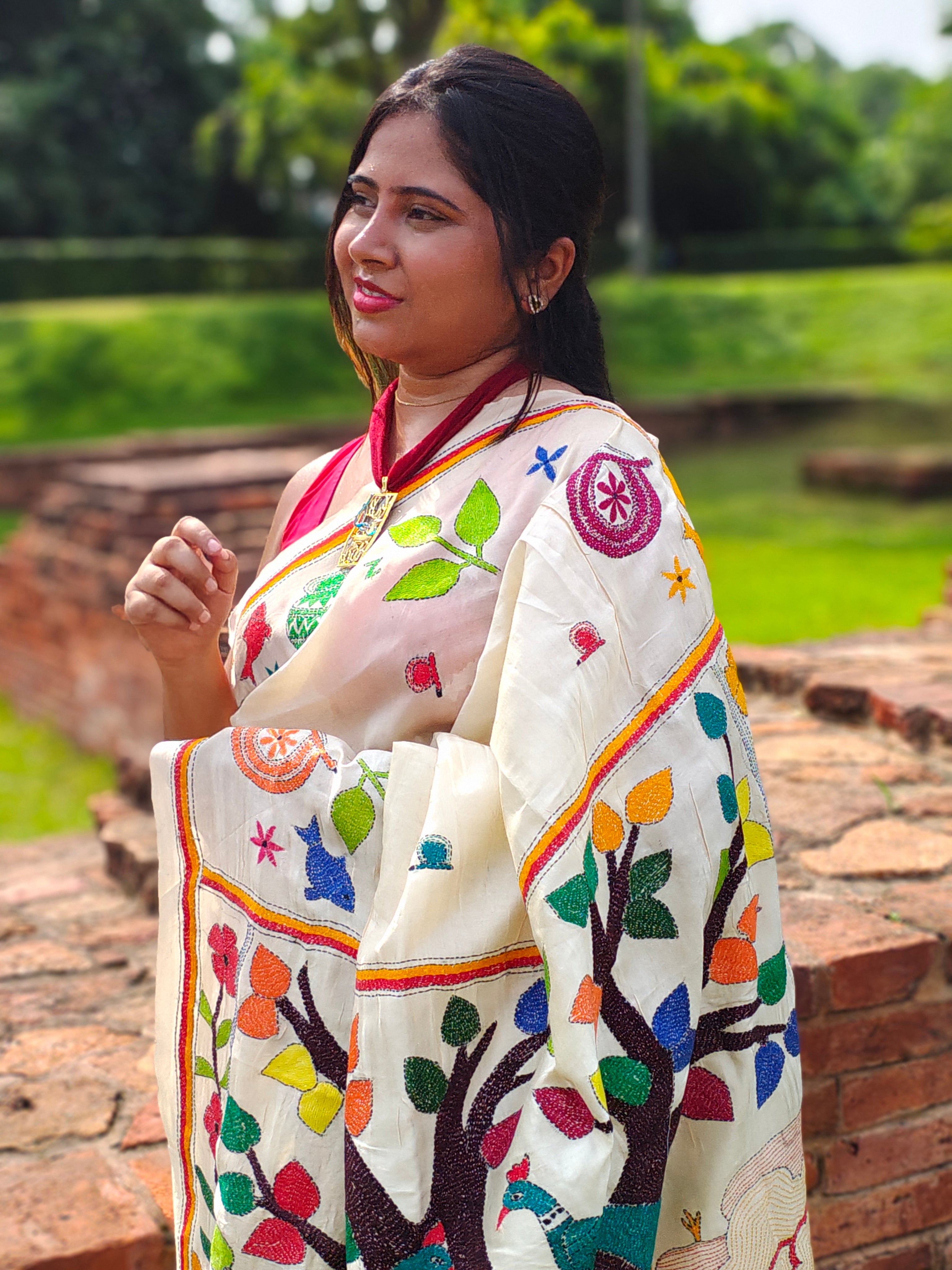 Mrinalī • Kantha Stitch • Tussar