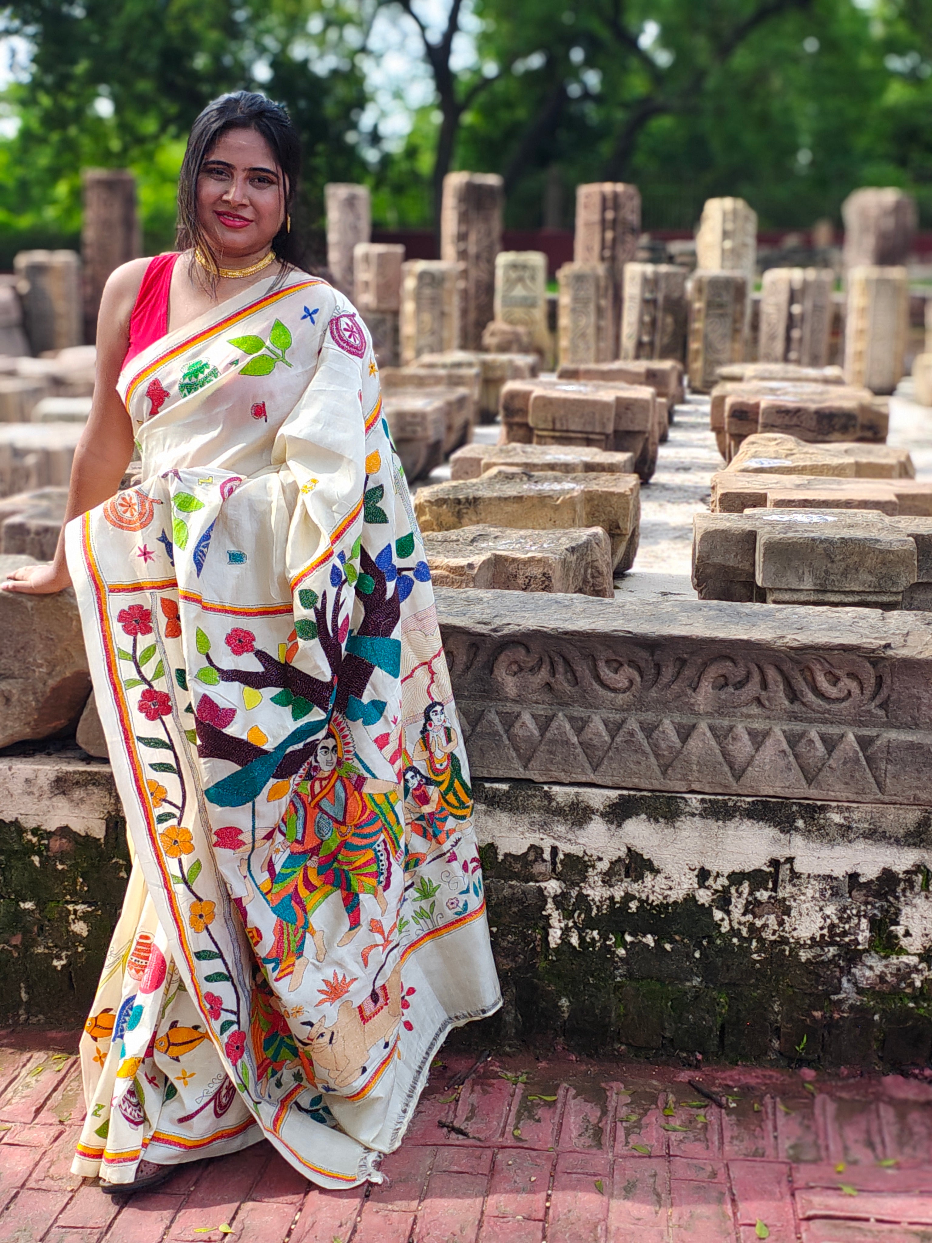 Mrinalī • Kantha Stitch • Tussar