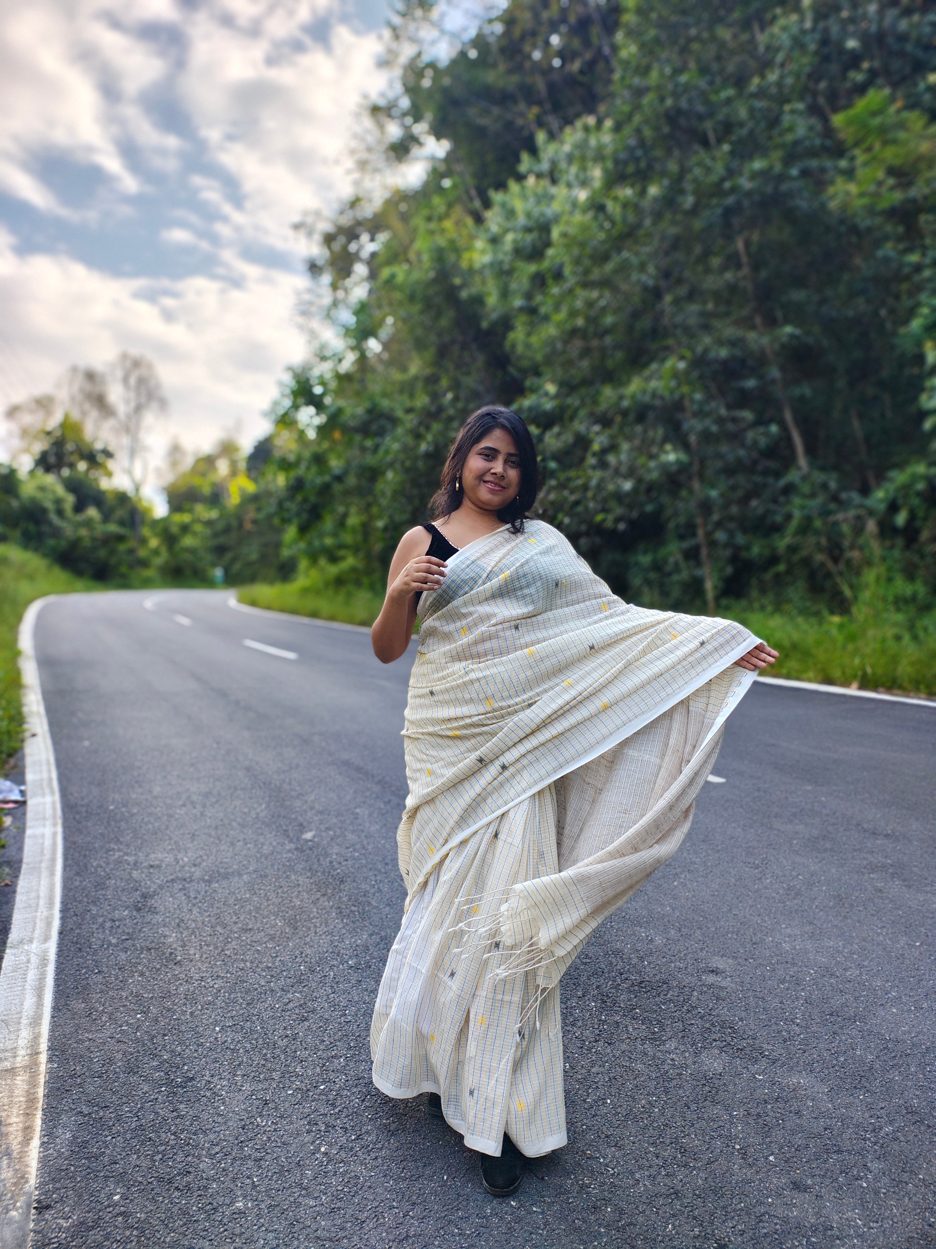 Shada Mati • Phulia • Cotton & Khesh