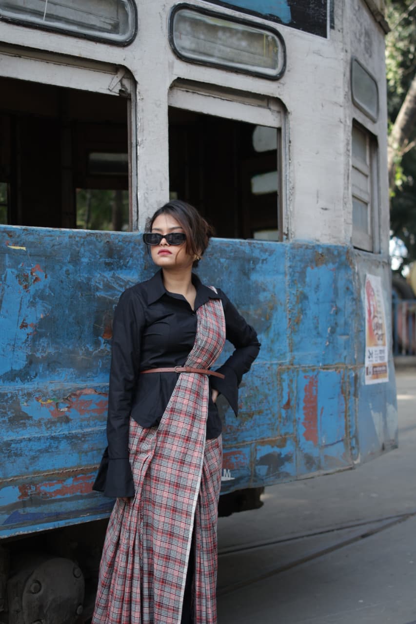 Gaamcha • Phulia • Cotton--Crimson Braid -Crimson Braid 