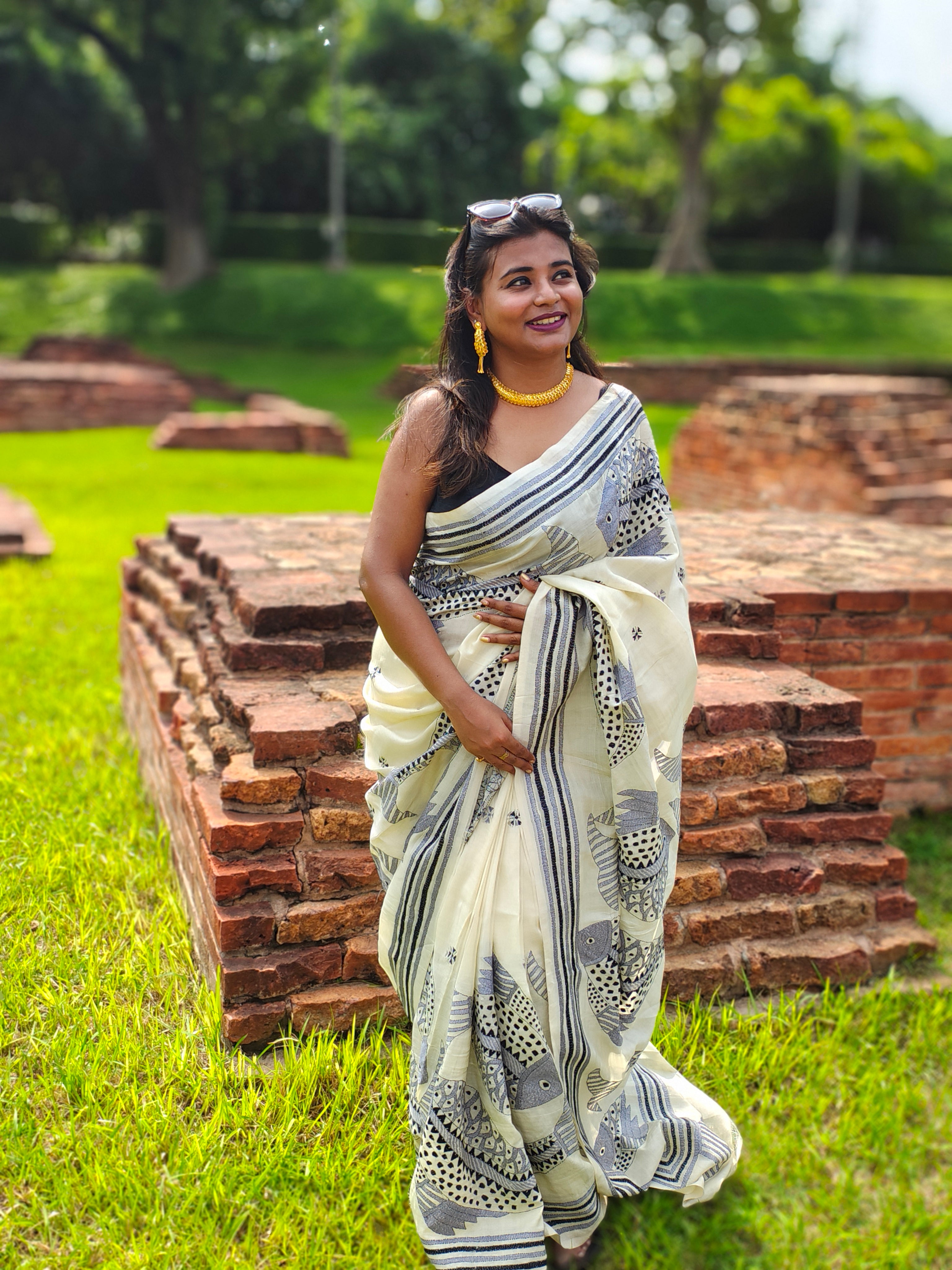 Jolchhobi • Kantha Stitch • Tussar