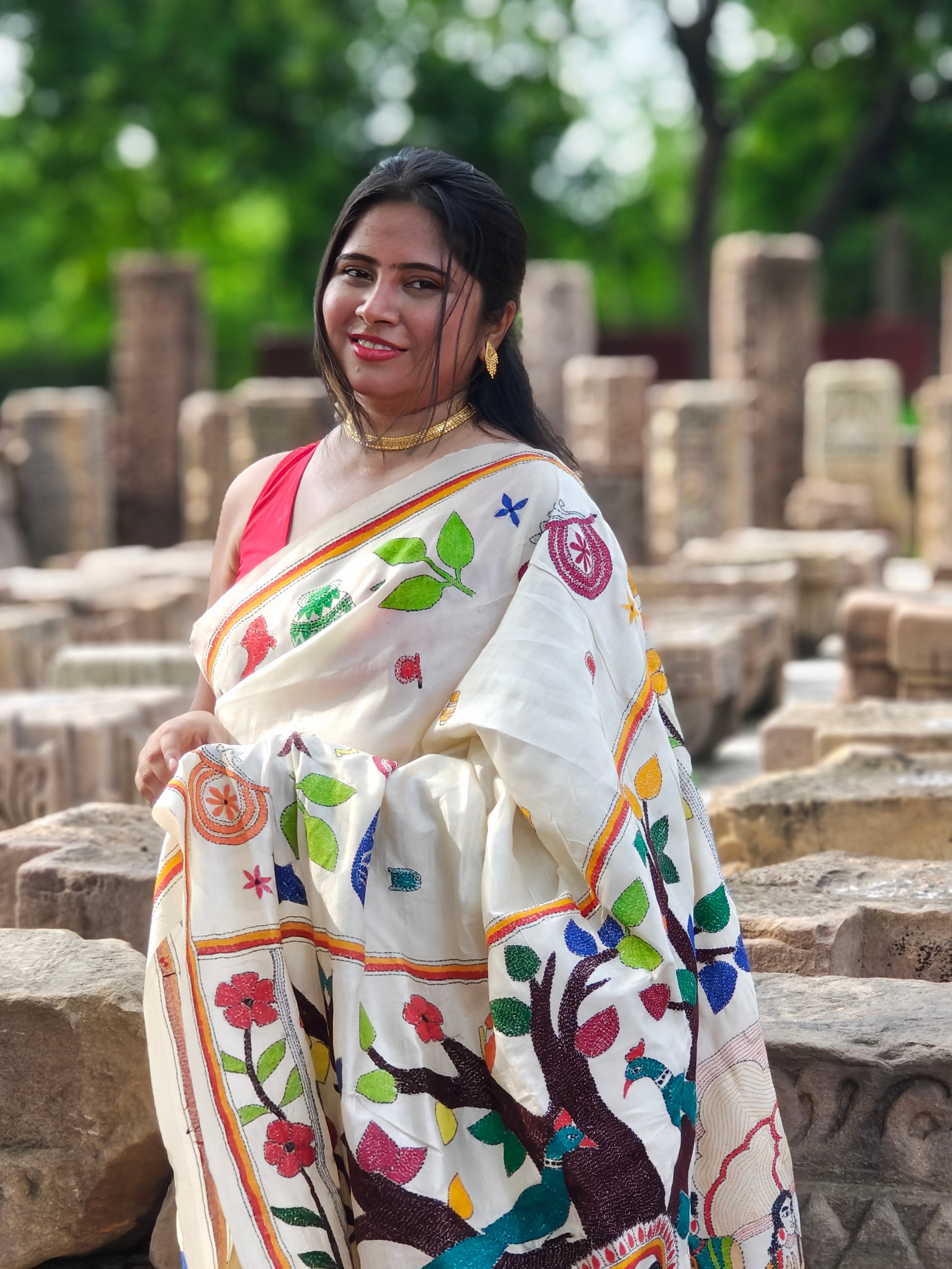 Mrinalī • Kantha Stitch • Tussar