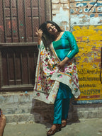 Pakhree.[Stylized feminine form of bird]