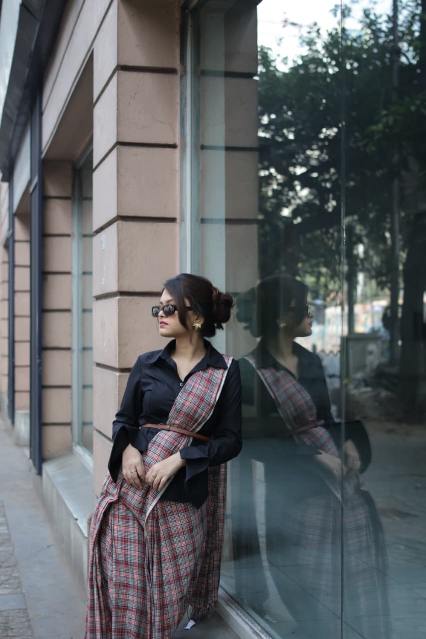 Gaamcha • Phulia • Cotton--Crimson Braid -Crimson Braid 