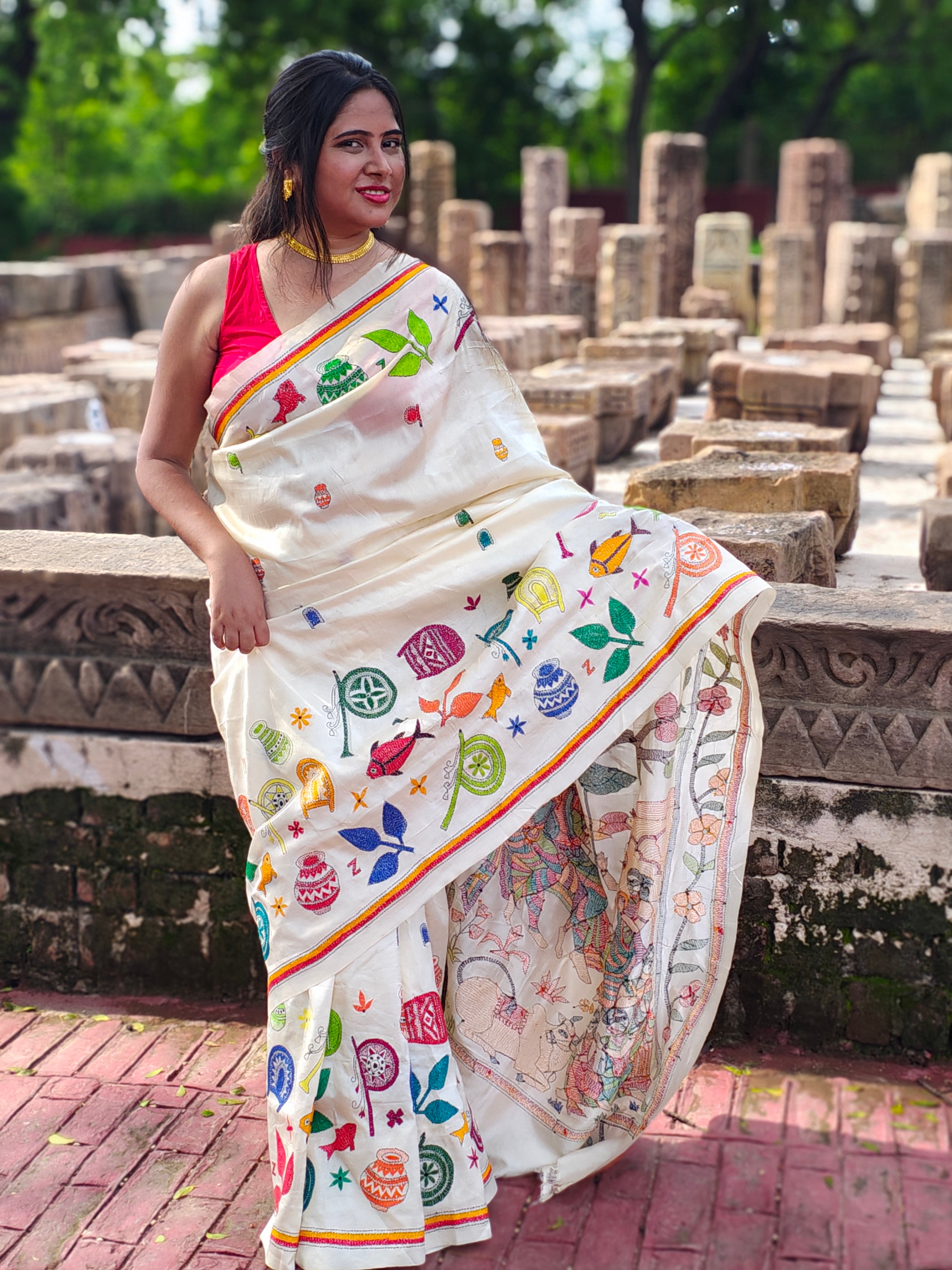 Mrinalī • Kantha Stitch • Tussar