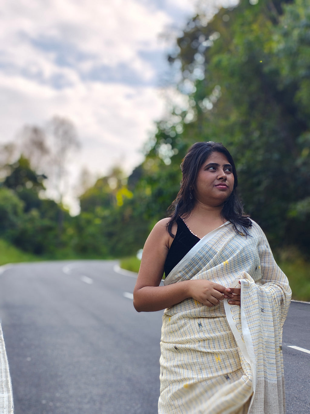 Shada Mati • Phulia • Cotton & Khesh